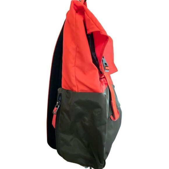 Thule Orange & Black Backpack With Buckle Closure & Side Pockets - Picture 2 of 13